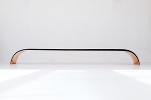 <a href=https://www.galeriegosserez.com/artistes/loellmann-valentin.html>Valentin Loellmann </a> - Copper - Long bench